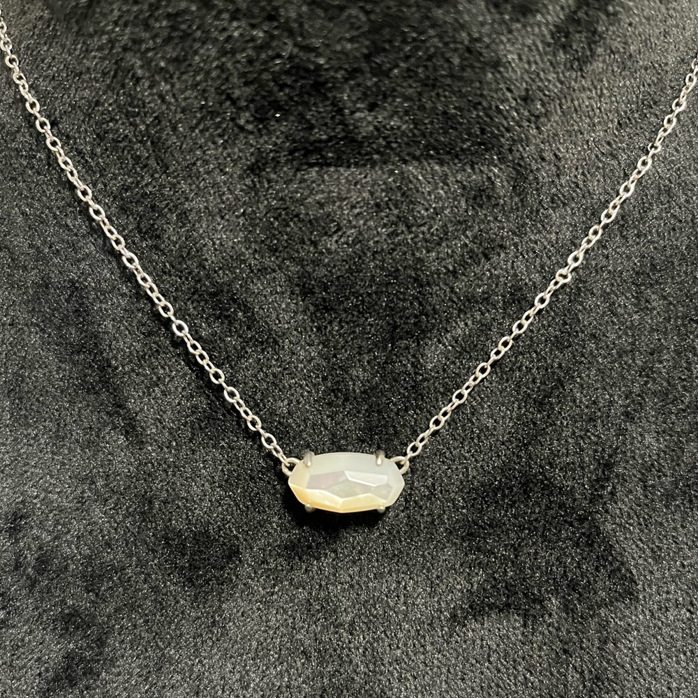 Kendra Scott Pearl Necklace